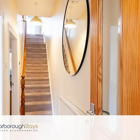 - Mayville * סקארבורו